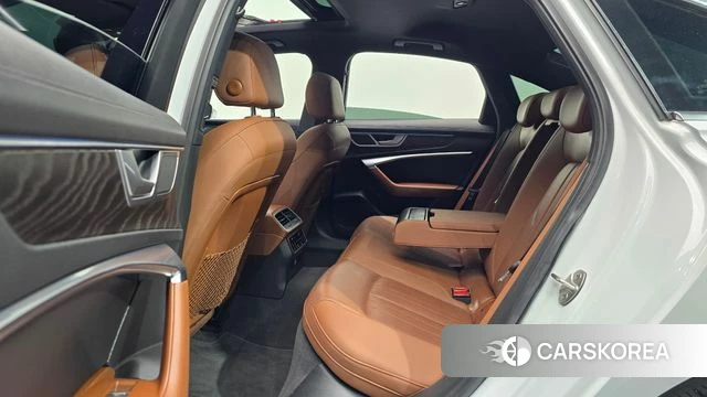 Audi A6 (C8) 2021 Белый из Кореи, фото 3