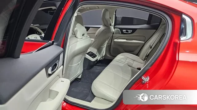 Volvo S60 3rd generation 2020 Красный из Кореи, фото 3