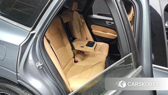 Volvo XC60 second Generation 2020 Серый из Кореи, фото 3