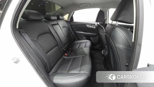 Kia Come New K3 2018 Белый из Кореи, фото 3