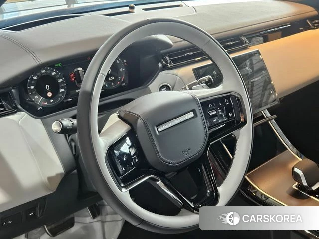 Land Rover Range Rover Velar 2026 Серебристо-серый из Кореи, фото 3