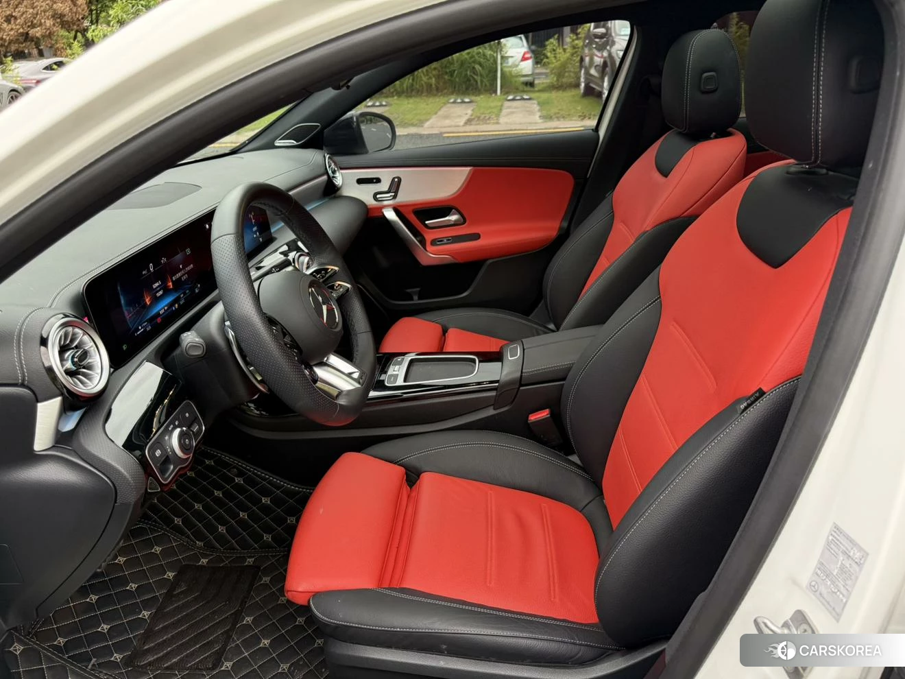 Mercedes-Benz Class A AMG 2024 Белый из Китая, фото 3