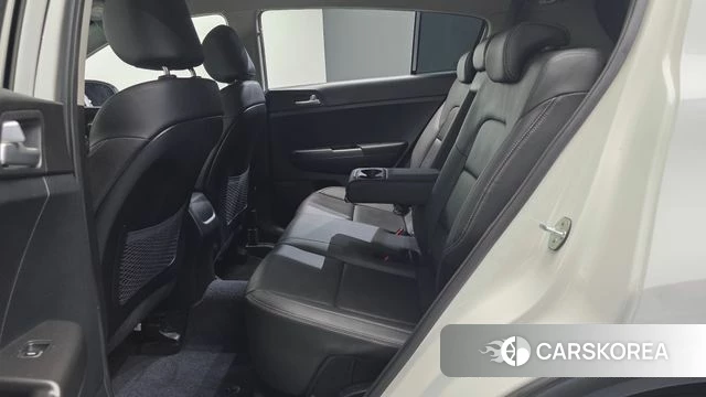 Kia Sportage The Bold 2021 Белый из Кореи, фото 3