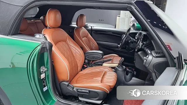 Mini Cooper S Convertible 2020 Зеленый из Кореи, фото 3