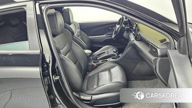 Hyundai Veloster (JS) 2019 Черный из Кореи, фото 3