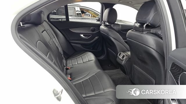 Mercedes-Benz C-Class W205 2019 Белый из Кореи, фото 3