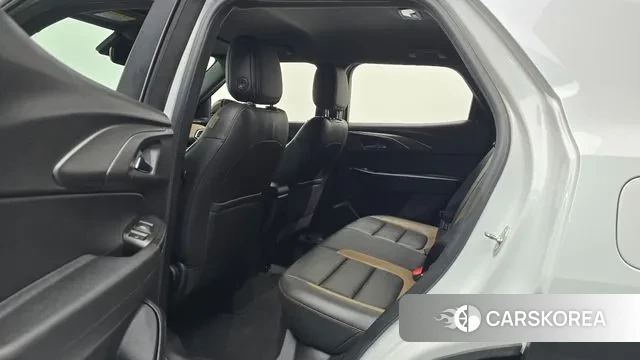 Chevrolet (GM Daewoo) Trailblazer 2020 Белый из Кореи, фото 3