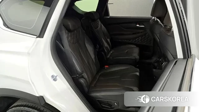 Hyundai The New Santa Fe 2023 Белый из Кореи, фото 3