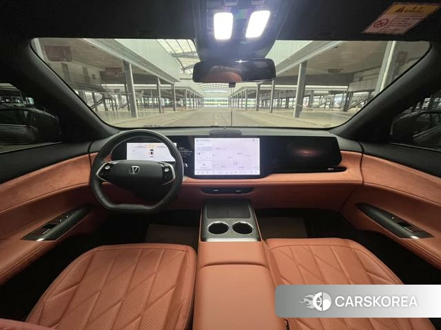 Chang'an CS75 PLUS 2025 Темно-серый из Китая, фото 3