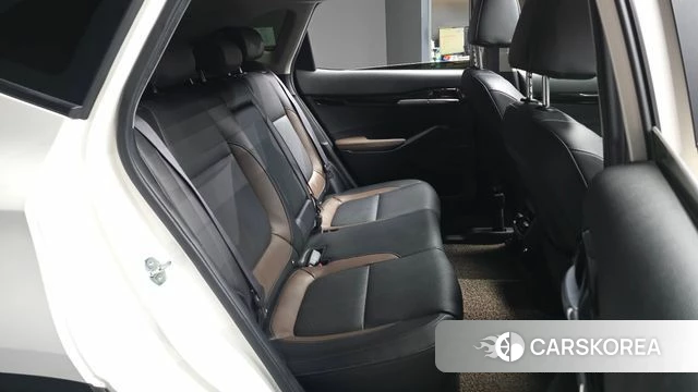 Kia Seltos 2022 Белый из Кореи, фото 3