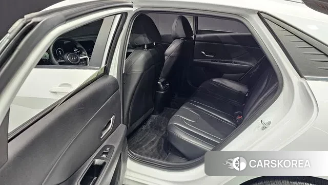 Hyundai Avante Hybrid (CN7) 2021 Белый из Кореи, фото 3