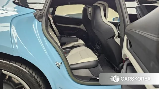 Porsche Taycan 2023 Синий из Кореи, фото 3