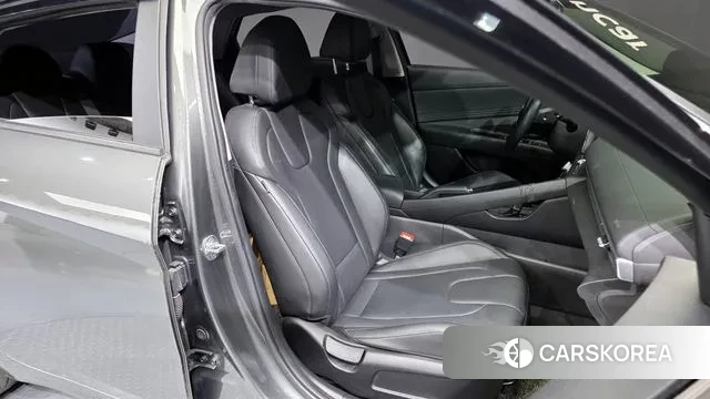 Hyundai Avante (CN7) 2021 Серый из Кореи, фото 3