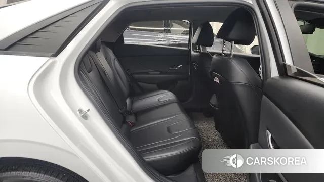 Hyundai Avante (CN7) 2021 Белый из Кореи, фото 3