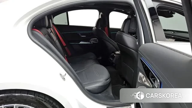 Mercedes-Benz E-Class W214 2025 Белый из Кореи, фото 3