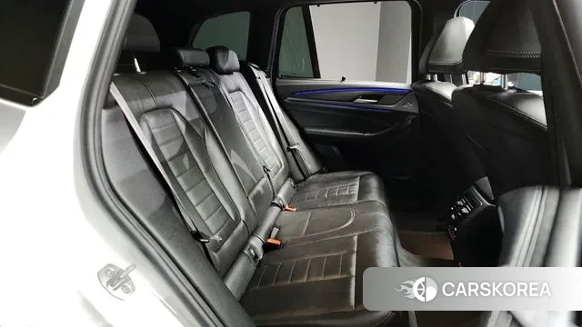 BMW X3 (G01) 2024 Белый из Кореи, фото 3