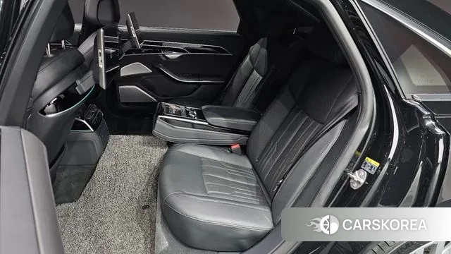 Audi A8 (D5) 2021 Черный из Кореи, фото 3