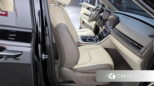 Kia Carnival 4th generation 2023 Черный из Кореи, фото 3