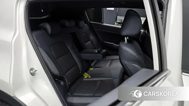 Kia Sportage The Bold 2021 Белый из Кореи, фото 3