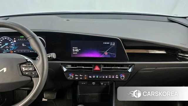 Kia Di All New Niro EV 2023 Белый из Кореи, фото 3