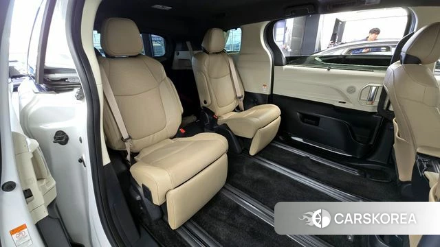 Toyota Sienna 4th Generation 2023 Белый из Кореи, фото 3