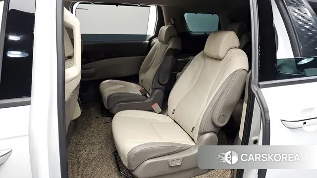Kia The New Carnival 4th Generation 2023 Белый из Кореи, фото 3