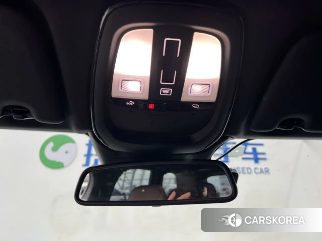 Volvo XC60 2023 Серебристо-серый из Китая, фото 3