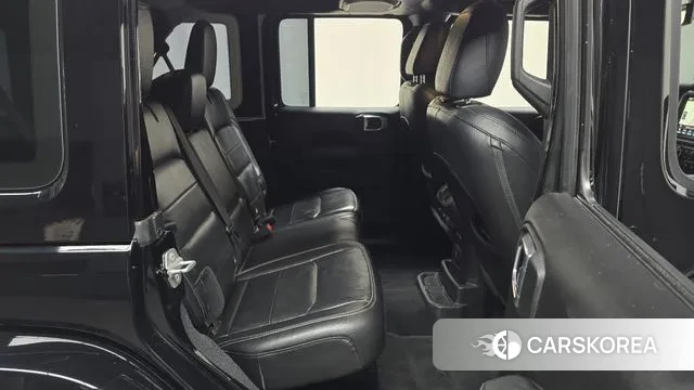 Jeep Wrangler (JL) 2021 Черный из Кореи, фото 3