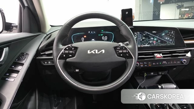 Kia Di Ol Nu Niro 2022 Белый из Кореи, фото 3