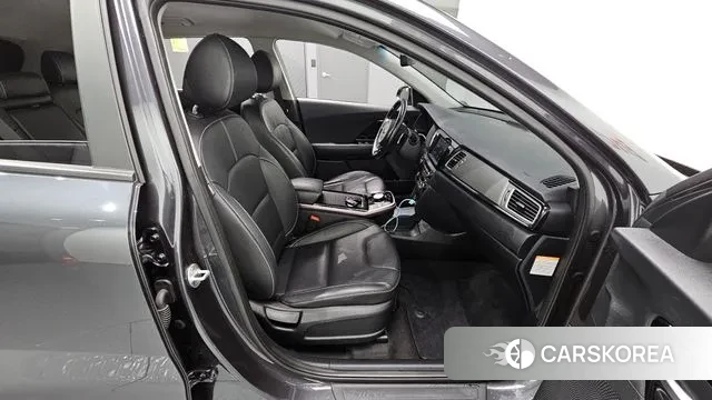 Kia Niro EV 2018 Серый из Кореи, фото 3