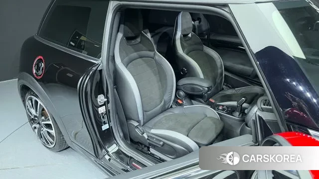 Mini Cooper S 2021 Черный из Кореи, фото 3