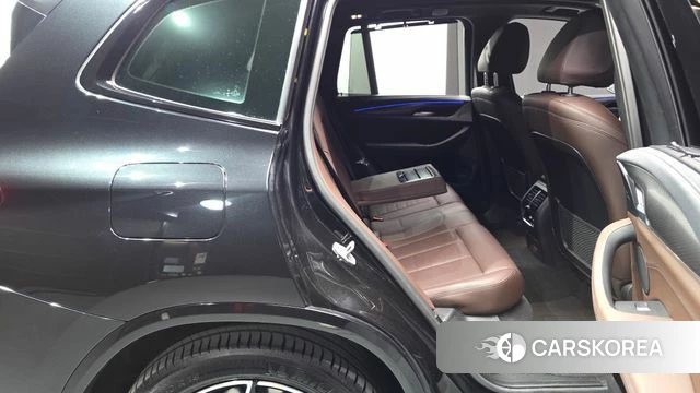 BMW X3 (G01) 2024 Черный из Кореи, фото 3