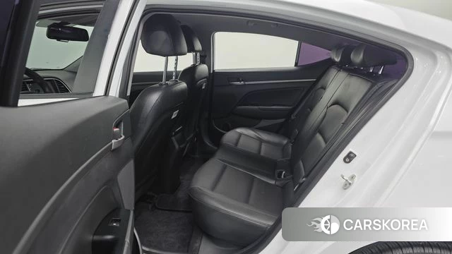 Hyundai Avante AD 2018 Белый из Кореи, фото 3