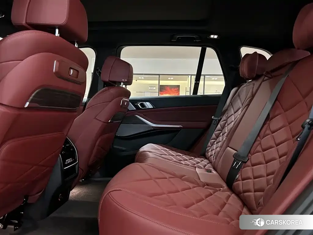 BMW X5 2026 Черный из Китая, фото 3