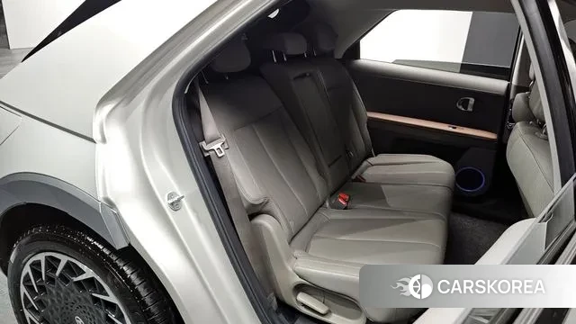 Hyundai Ionic 5 2021 Серебряный из Кореи, фото 3