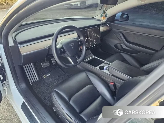 Tesla Model 3 2021 Белый из Кореи, фото 3