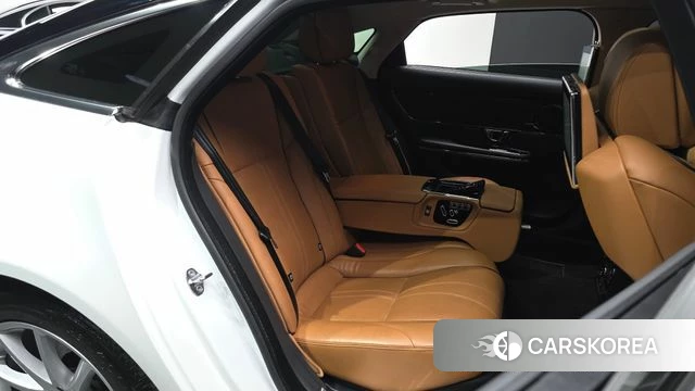 Jaguar All New XJ 2019 Белый из Кореи, фото 3