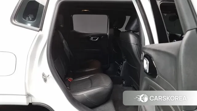 Jeep Compass 2nd Generation 2022 Белый из Кореи, фото 3