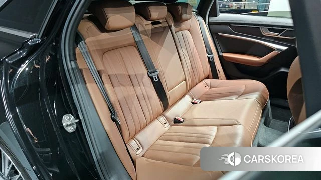 Audi A6 (C8) 2022 Черный из Кореи, фото 3