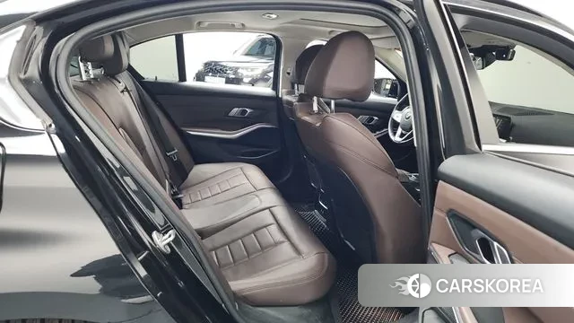 BMW 3 Series (G20) 2022 Черный из Кореи, фото 3