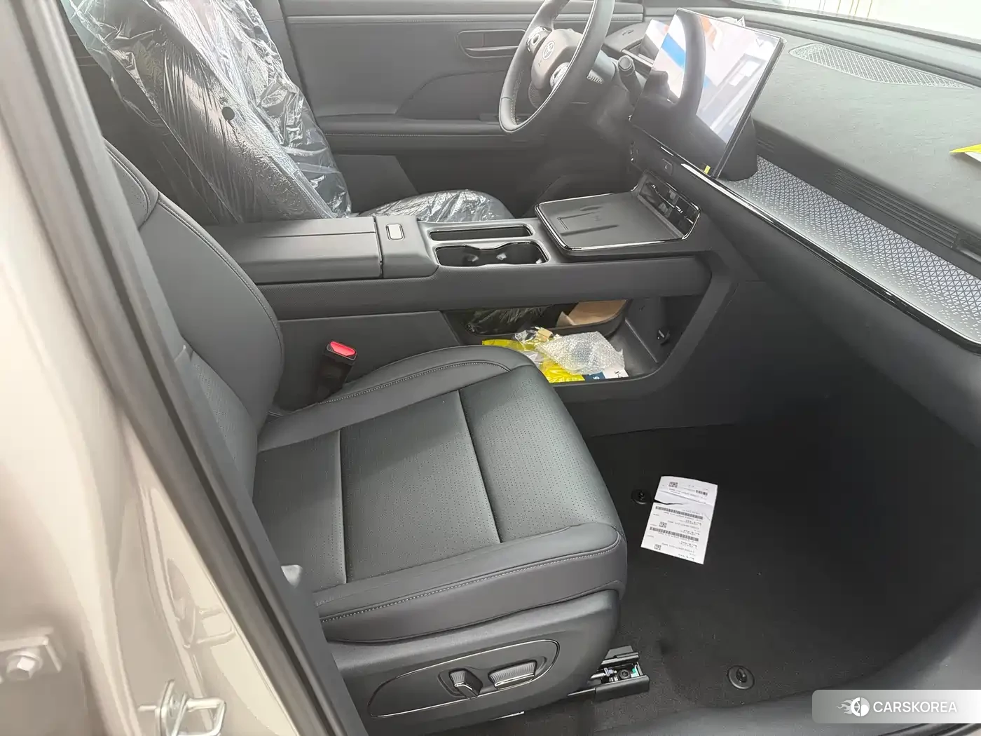 Toyota Platinum Wisdom 3X 2026 Silver/gray из Китая, фото 3