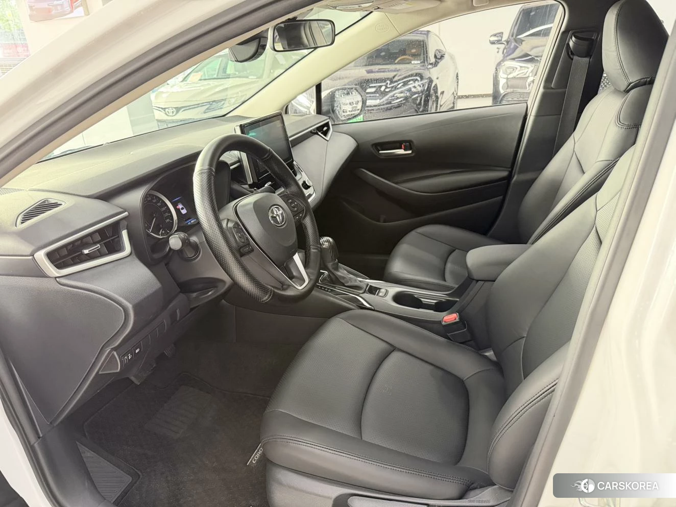 Toyota Corolla 2021 Белый из Китая, фото 3