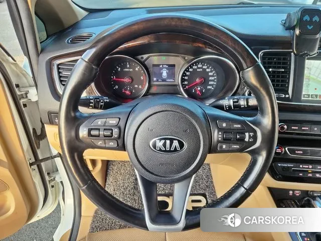 Kia The New Carnival 2018 Белый из Кореи, фото 3
