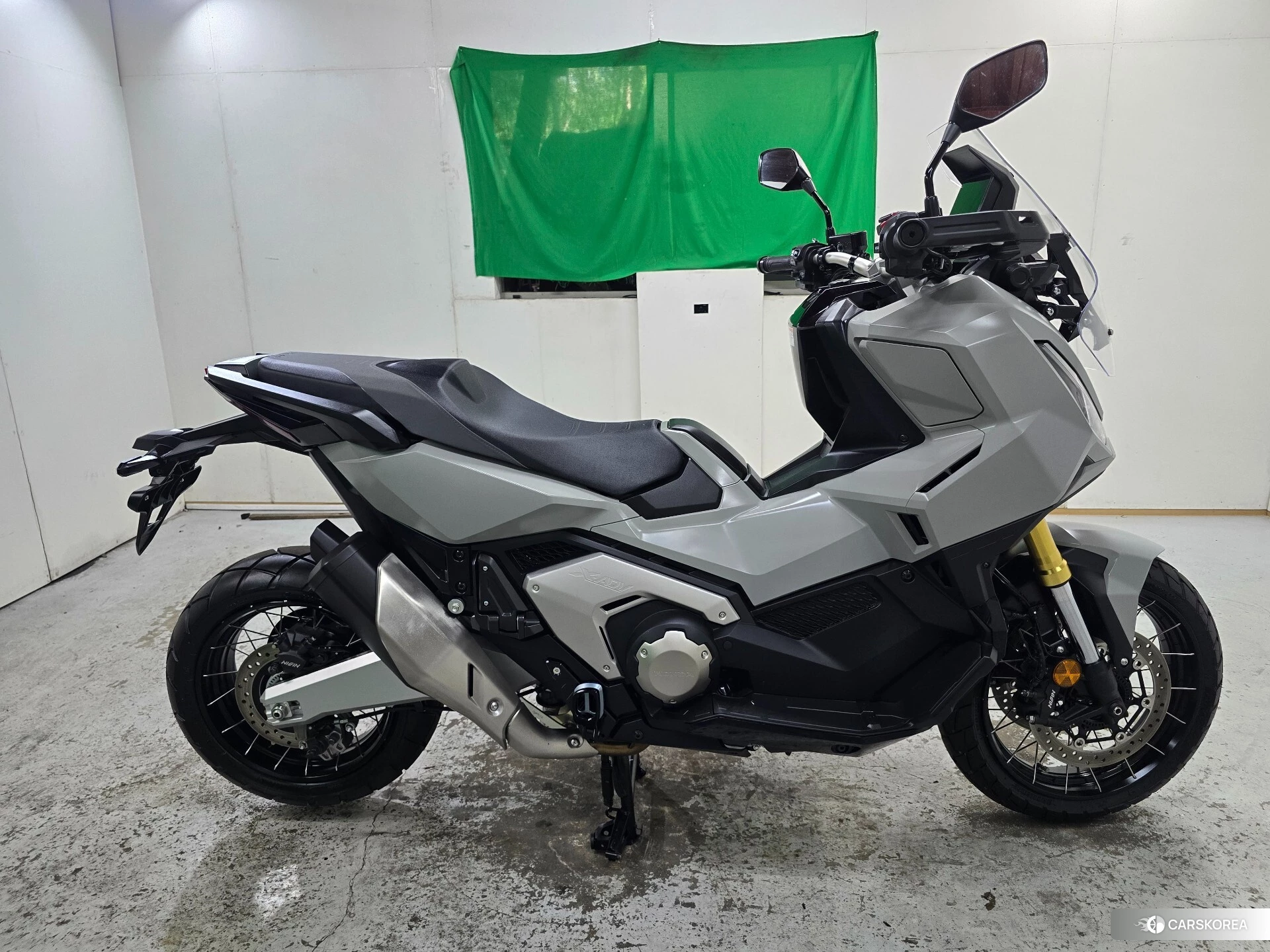 Проданный Honda X-ADV 750 2025 из Японии, фото 2