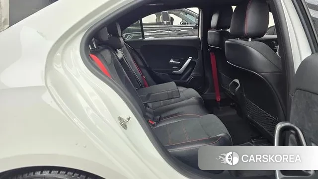 Mercedes-Benz A-Class W177 2022 Белый из Кореи, фото 3