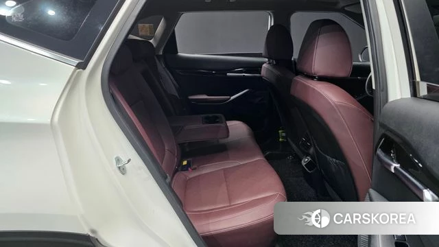 Kia Seltos 2022 Белый из Кореи, фото 3