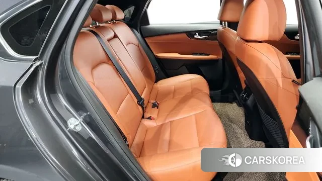 Kia The New K3 2nd generation 2024 Серый из Кореи, фото 3