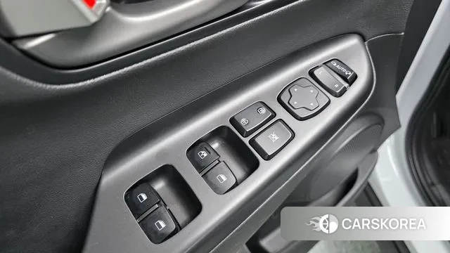 Hyundai Kona 2018 Белый из Кореи, фото 3