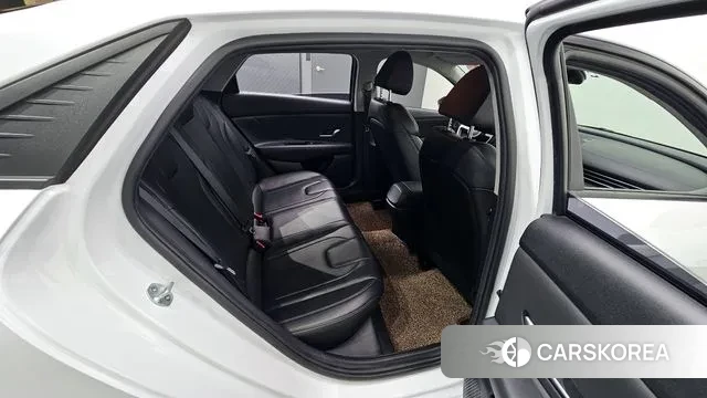 Hyundai Avante (CN7) 2021 Белый из Кореи, фото 3