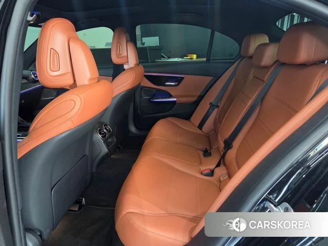 Mercedes-Benz C-Class W206 2025 Черный из Кореи, фото 3